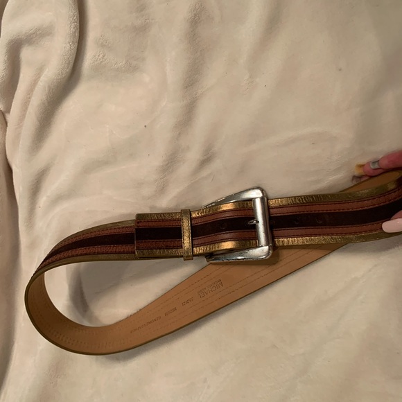 Belts - Picture 5 of 7